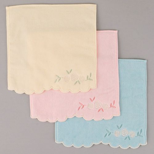 4975942453244







日繊商工
クチュールプリュス スカラローズ ハンカチ