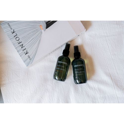 9357821000247



0



ユーロジャパンエレガンス
ルーム＆リネンスプレー200ml