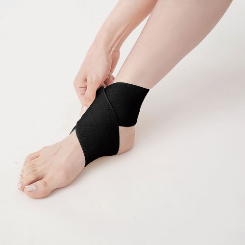 4571414696777



0



サンファミリー
Dr．PRO簡単装着足首サポーター左足用（化粧箱仕様）