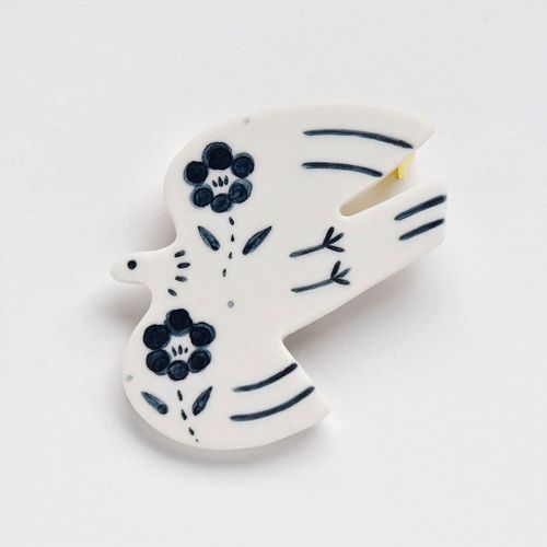 おりでちせ
ORIDE ChiSE（おりでちせ）陶製ブローチ 鳥