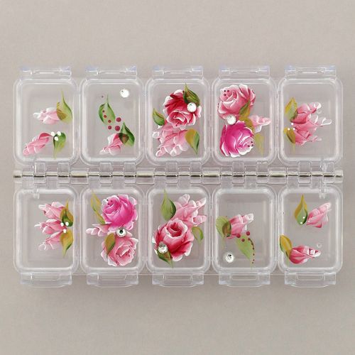 7284



アキ　プロダクト
ペイントピルケース