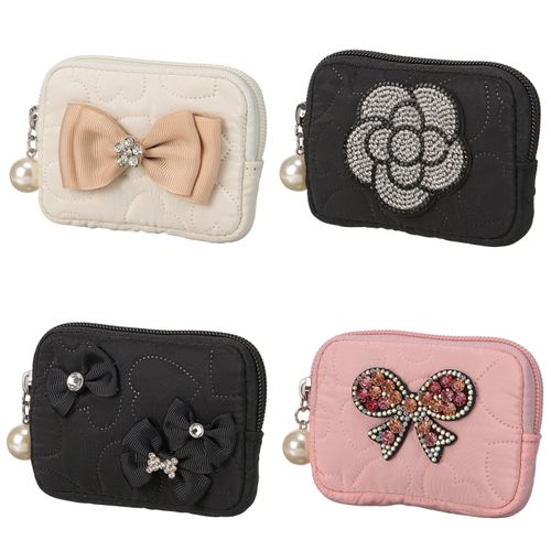 ＲＥＮ
デコレーション ハート柄キルティングミニポーチ