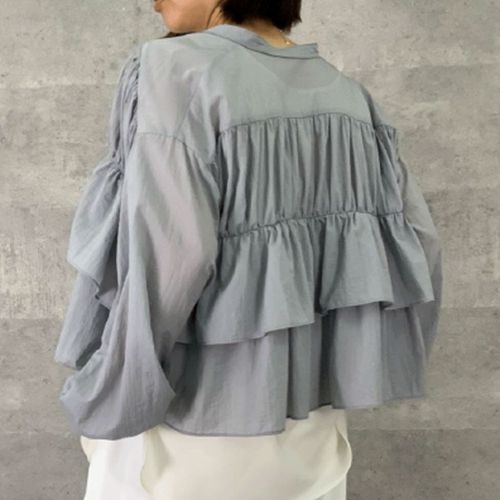 ケリーコーポレーション
Anna Kerry フリルブラウス