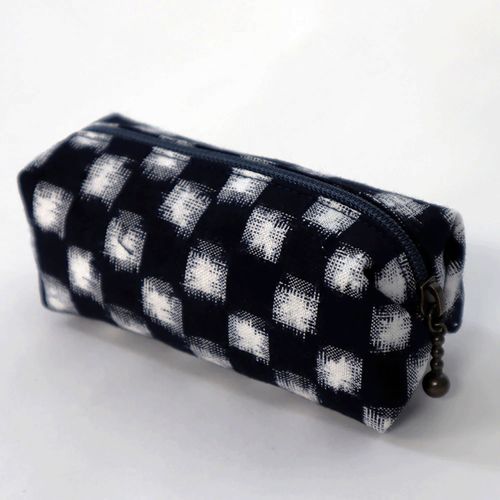 オカモト商店
久留米絣 ファスナー付風船ポーチ