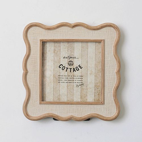 4582640633771



M45-2956PK



東京かんかん
アンティーク フォトフレーム ウェーブ ピンク