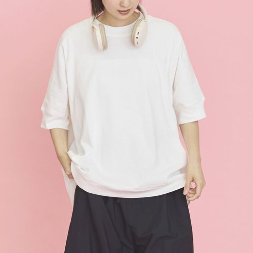 オーブ
オーブ m．n リブ袖プルオーバー