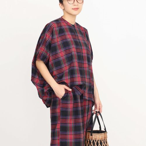 オーブ
オーブ m．n マドラスチェックドルマンワンドシャツ