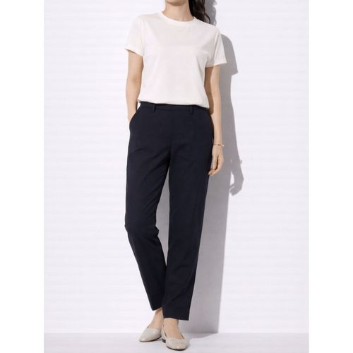 アパレルアイ
麻涼みストレッチ ラクキレイテーパード