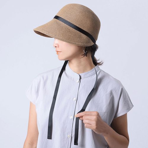 志成販売
品よくかぶれる たっぷりブリムのジョッキーキャップ