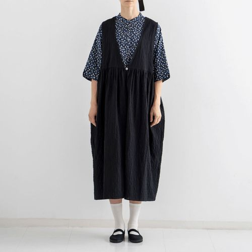 大磯産業
ista－ire シャーリングチェック ジレワンピース