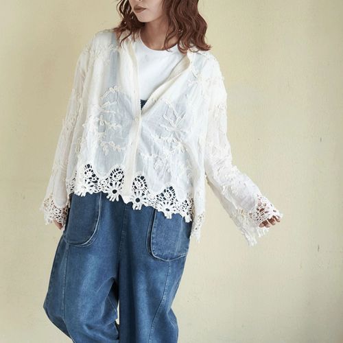 オーセンティック
CUBE SUGAR 花柄レースシアーシャツ