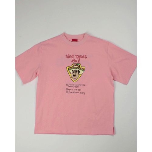 ク・ラッチ
HUMAROUS TACO NANCHO Tee
