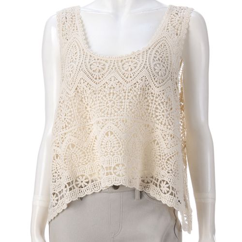 山本定
かぎ針ベスト