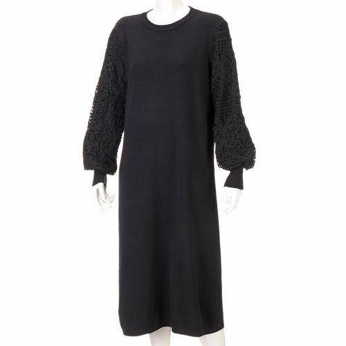 豊和コーポレーション
袖レースニットワンピース