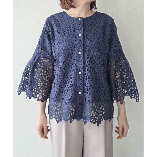 三澤
epidemique 2WAYレースブラウス