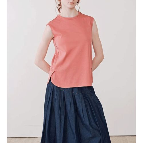 あむう
akane サイドベンツタンクトップ