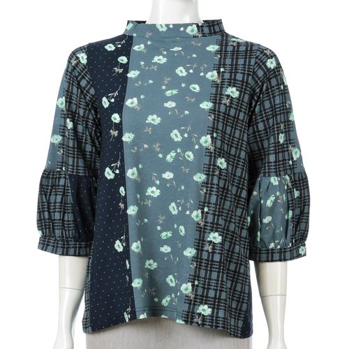 ザビ
パッチワークプリントプルオーバー