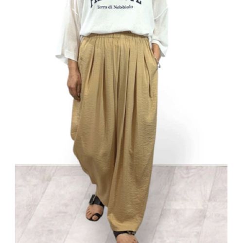 ブルーベル
QTUME タックコクーンイージーパンツ