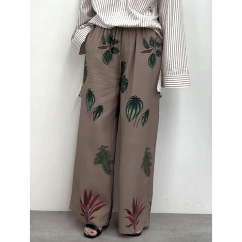 ブルーベル
cloche プリントパンツ