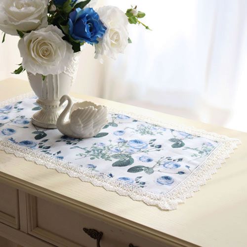 4544070132125







るいす
ルドゥーテ ブルーローズ テーブルセンター