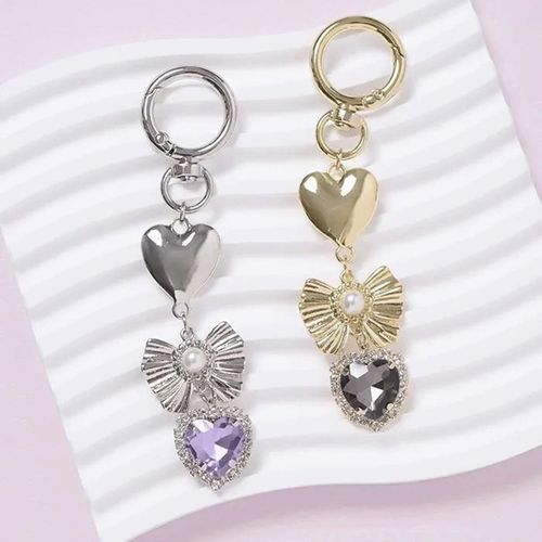 4573608919969







フラワーリング
メタルリボン×ハートチャーム