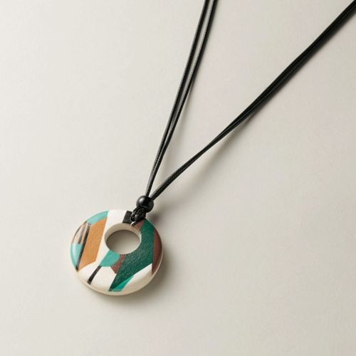 4582640636062







東京かんかん
ウッド幾何学プリントネックレス