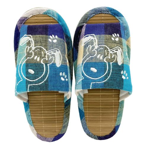 4937887031130



231886



ニッポンスリッパ
スヌーピー たけ外縫い スヌーピー ブルー