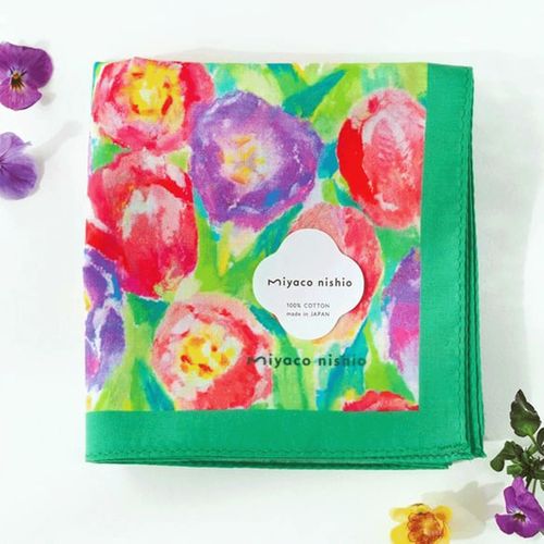 H32



miyaco nishio
miyaco スカーフにもなる水彩画 ハンカチ pastel tulip