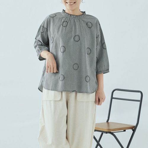 ノンノ
cloudnine サークル刺繍が映える コットンブラウス