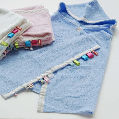 4582348719180







クレシェンド
パウダーにぎにぎフード付きバスタオル