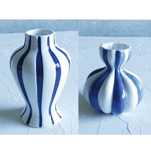 4544632027319







グローバルアロー
ブルーストライプ ベース