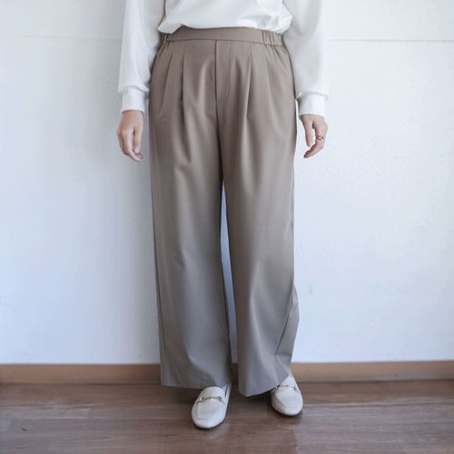 アパレルアイ
cafe tabi 2タックワイドストレートパンツ