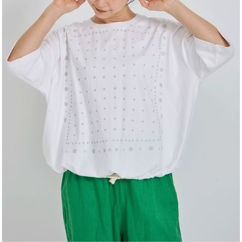 YURKﾌﾟﾗﾝ
YURK geniet van バンダナ風プリントT