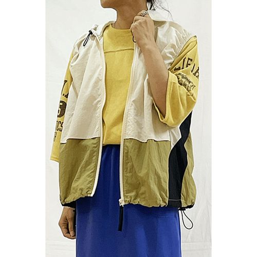 グラティア
GENTIL ナイロン配色切替ベスト