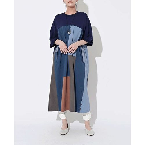 あむう
akane 配色切替ワンピース