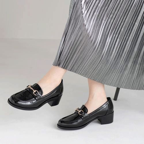 ジェリービーンズグループ
JELLY BEANS ビットローファーレインパンプス