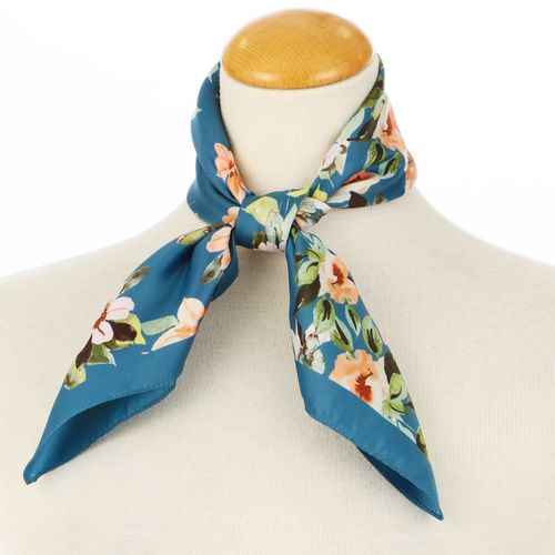 東京毛織
イタリア製 フラワー柄スカーフ 53×53