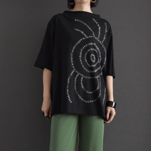 ケトレード
ケトレード 手書き柄トップス