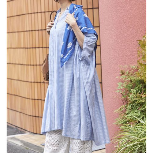 コスモトレーディング
Fanaka 先染めギャザー前開きワンピース