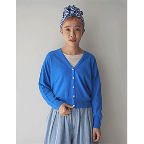 ael
mao made Vネッククロップド丈カーディガン