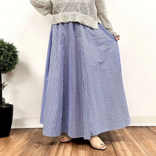 クリーク
MONiLE サッカーストライプコンビロングスカート