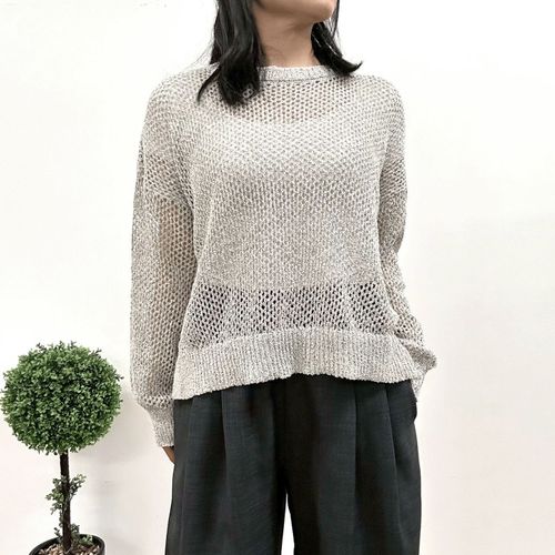 クリーク
MONiLE 透かし編み長袖ニット