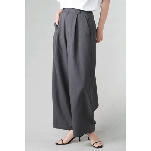 ピースフルベーシス
trois クロスストレッチパンツ