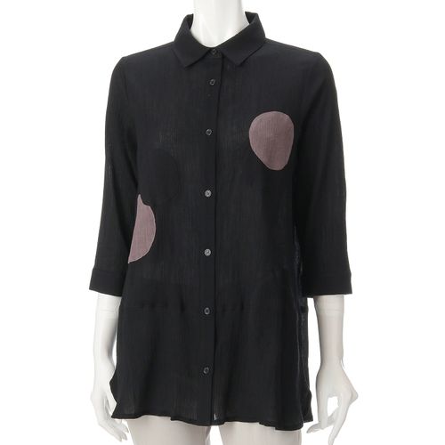 シシエス
ドットモチーフロングブラウス