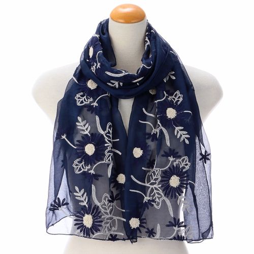 サード　コレクション
花柄刺繍ストール