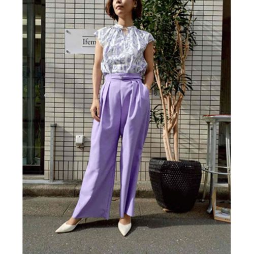 ダブル・フェース
Doubleface Tokyo ボタニカルプリント前リボンフレンチブラウス