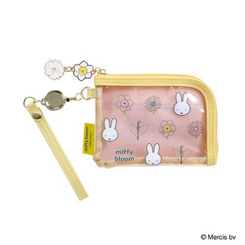 4901478206504



MF995B



クツワ
ディック・ブルーナ ミッフィー ブルーム パスケース ピンク