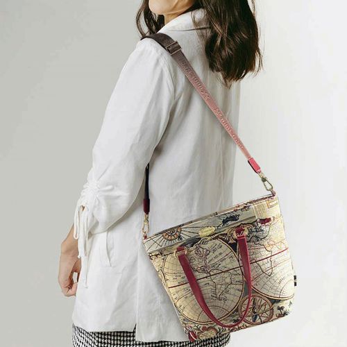 はちや
Think Bee！ エイジオブディスカバリー 2WAYトートバッグ