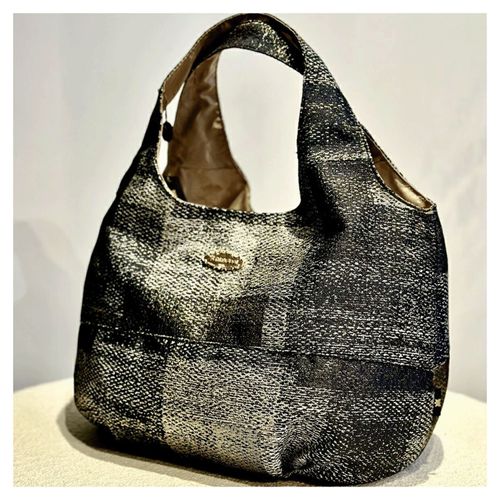 はちや
Think Bee！ ツムギエヴィータバッグ