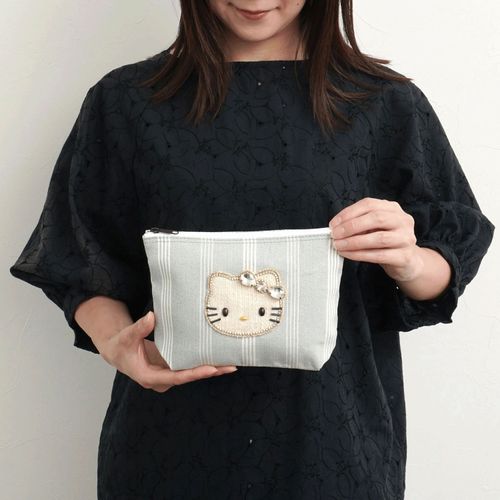 4580002623941







スプリング
Hello Kitty×MAYGLOBE ストライプ船型ポーチ